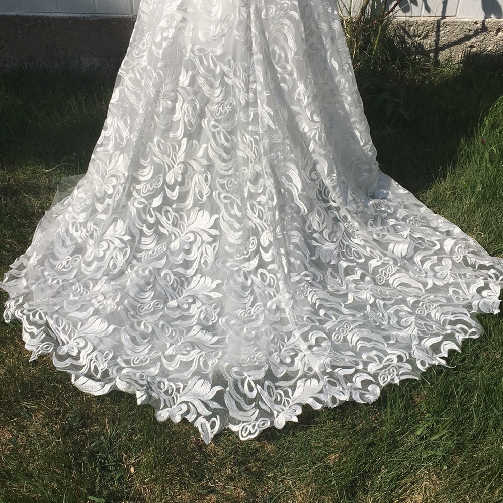 *HP!* JJs House A-Line Hi-Lo Lacey Wedding Dress - Picture 7 of 11